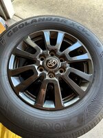 tire1.jpg