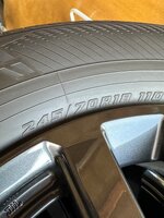 tire2.jpg