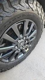tire2.jpeg tire2.jpeg