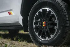 2025_Toyota_Tundra_TRD_Rally_Package_006.webp
