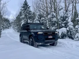 Show us your LITS (LandCruisers in the snow)