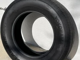 $350 - Set of 4 - Yokohama X-CV 245 70R18