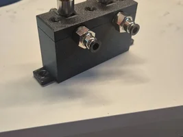 LC79 GreyHound Build