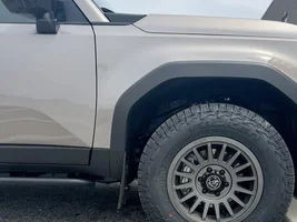 Meteor Shower - What color wheels?