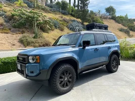Installation of Roam Rugged Case on First Edition Roof Rack