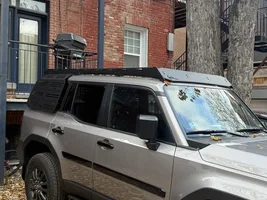 Vehicle Break-In: Rear Window Smashed, Hotwire Attempt