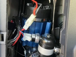 DIY: ARB CM-1830 PORTABLE AIR COMPRESSOR CONVERSION TO PERMANENT HYDRAULIC JACK SIDE COMPARTMENT