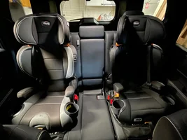 3 kids in rear seat for short trips