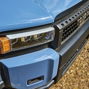 2024_Toyota_Land_Cruiser_010.jpg