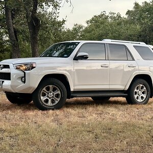 2014-4runner-photo.jpeg