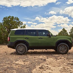 2024-toyota-land-cruise-army-green.jpg