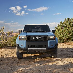 2024_Toyota_Land_Cruiser_003.jpg