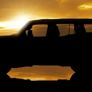 2025-toyota-land-cruiser-teaser.jpg