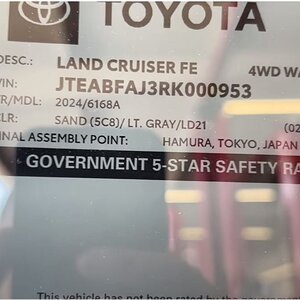 LAND CRUISER SAND.JPG