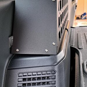 LC rear storage bins 4.jpg