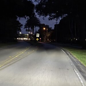 Land Cruiser lights.jpg