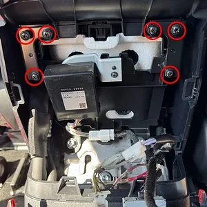 24 Console lid 1.jpg