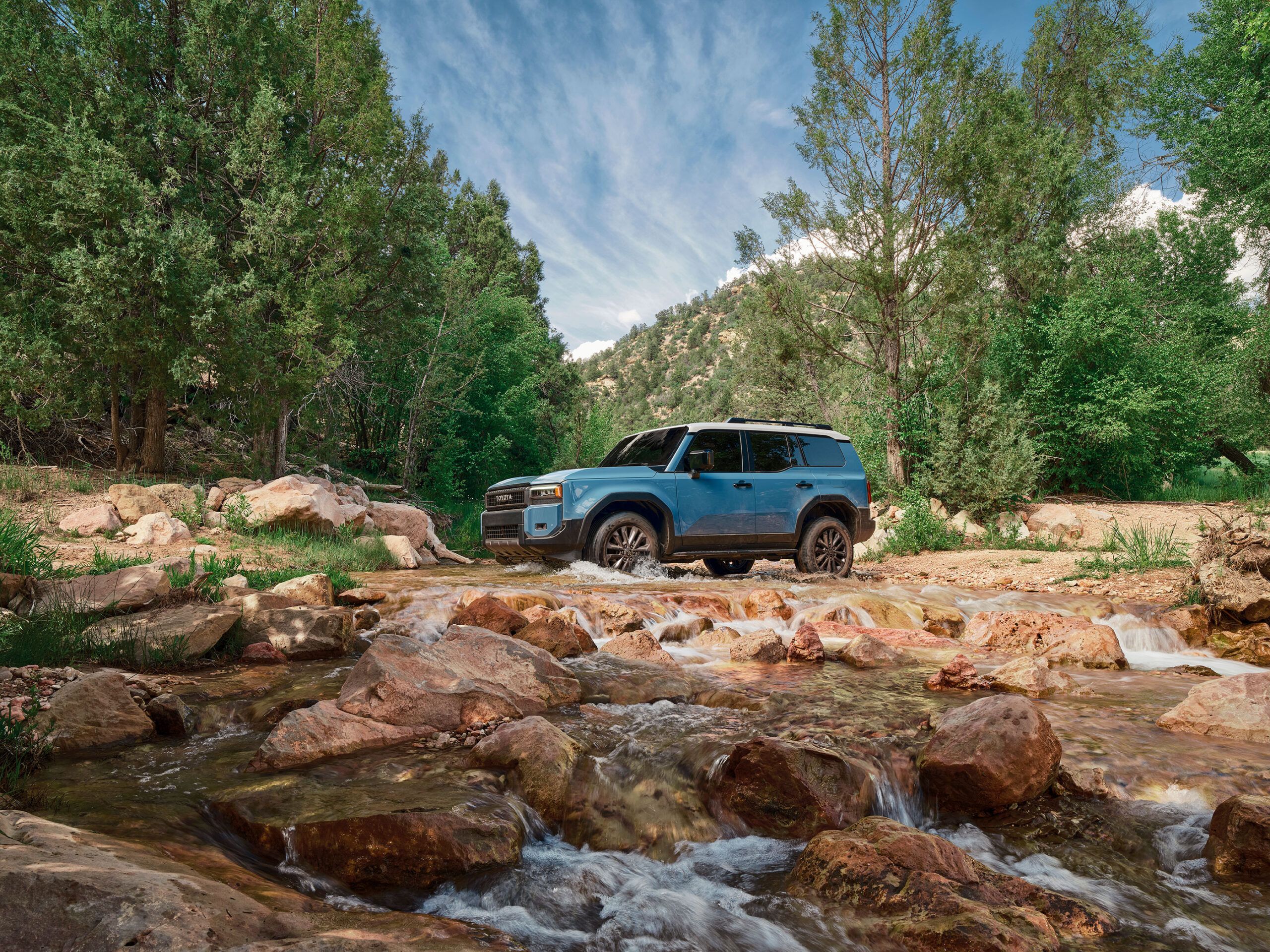 2024_Toyota_Land_Cruiser_001-scaled.jpg