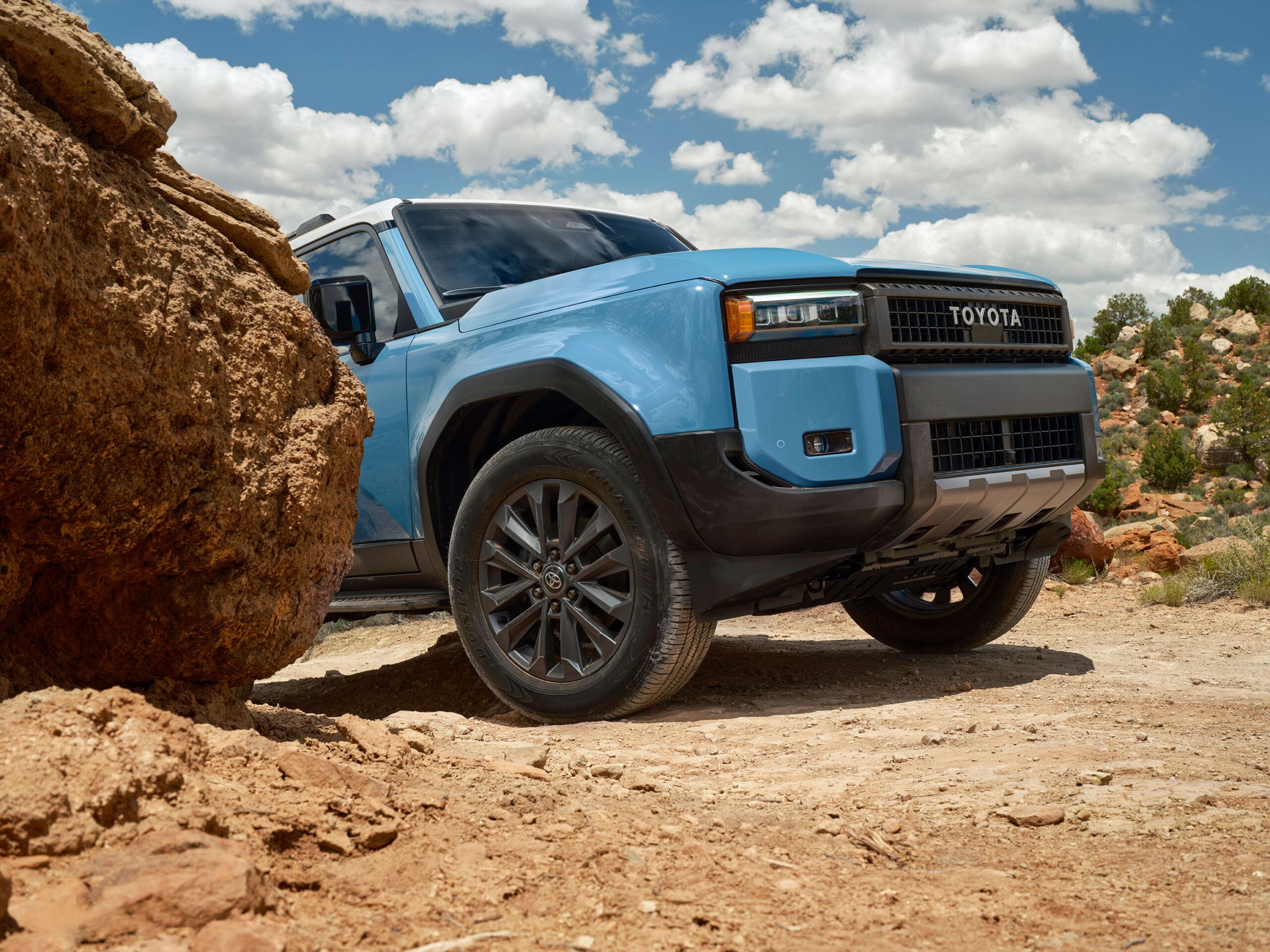 2024_Toyota_Land_Cruiser_009-scaled.jpg