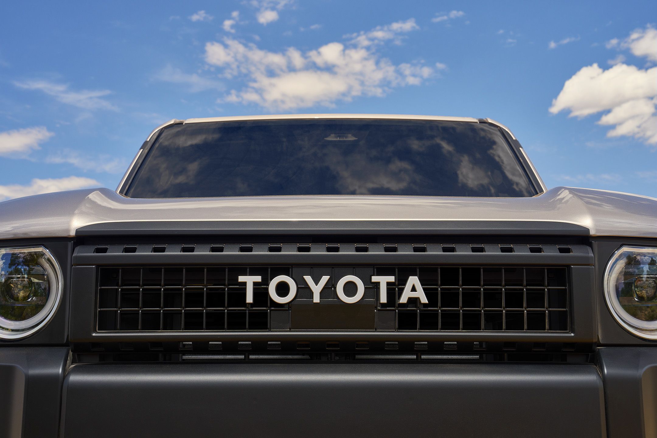 2024_Toyota_Land_Cruiser_1958_007.jpg