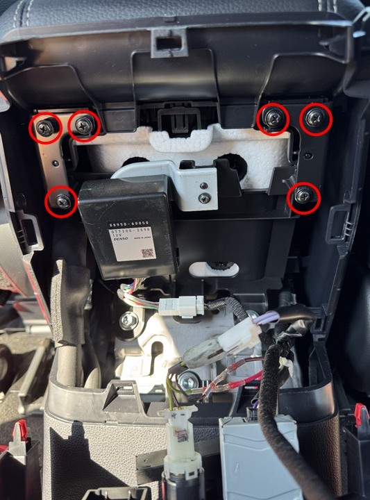 Console lid 4.jpg