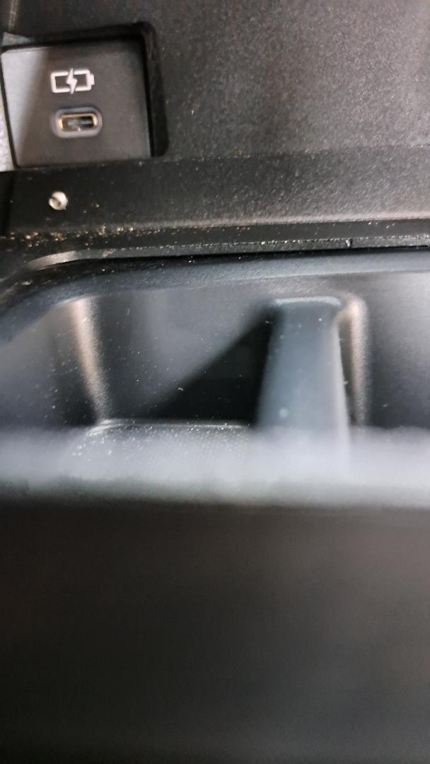 LC rear storage bins 3.jpg